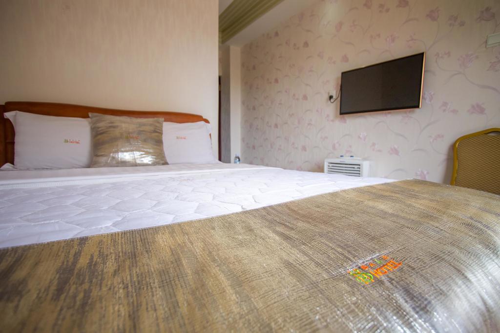Sal'S Boutique Hotel Kampala Zewnętrze zdjęcie