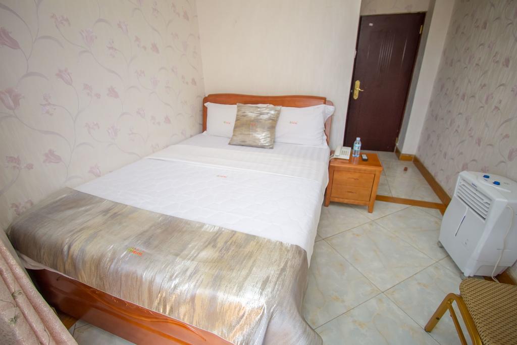 Sal'S Boutique Hotel Kampala Zewnętrze zdjęcie
