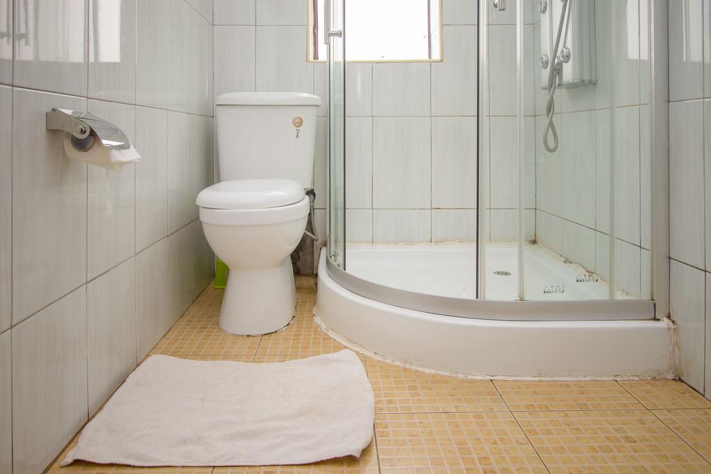 Sal'S Boutique Hotel Kampala Zewnętrze zdjęcie