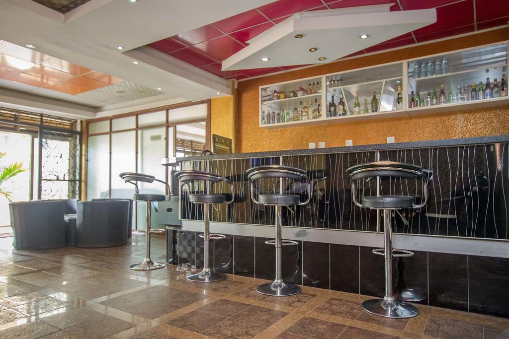 Sal'S Boutique Hotel Kampala Zewnętrze zdjęcie