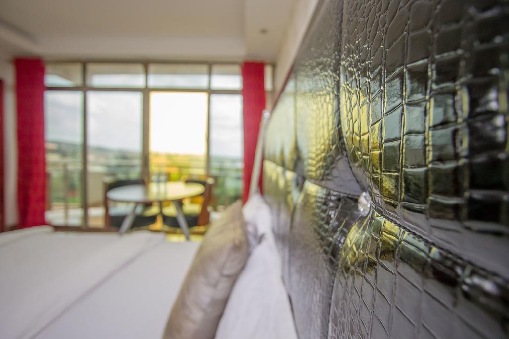 Sal'S Boutique Hotel Kampala Zewnętrze zdjęcie